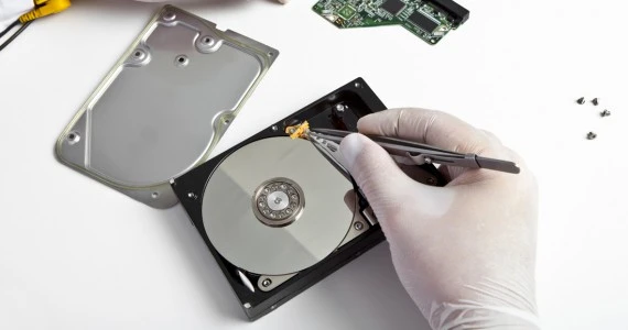 festplattenreparatur_gross